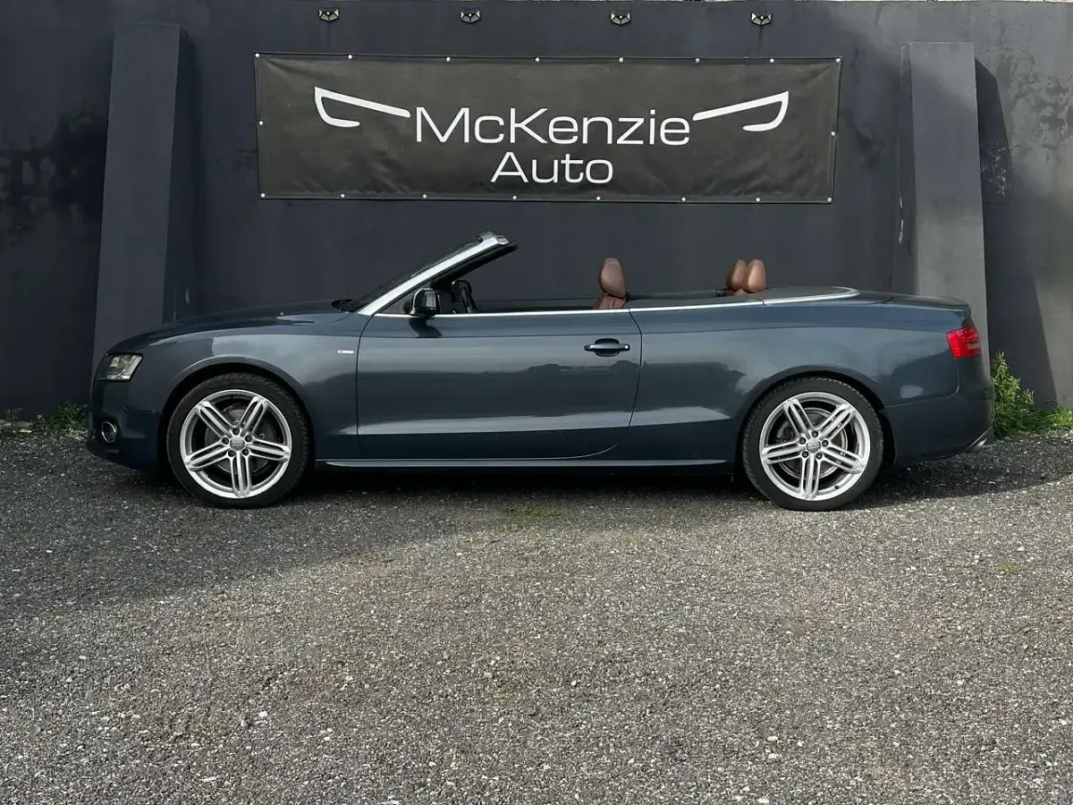 Usata Audi A5 Cabriolet Ambition 239 CV (175 kW) 2011 Grigio Cabrio