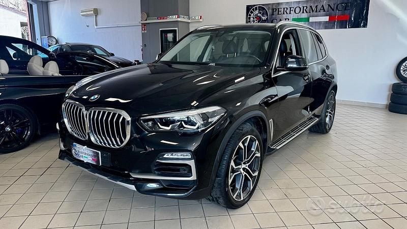Nero Usata 2020 BMW X5 xLine SUV | 39.900 € (Cara) - Immagine 1/4