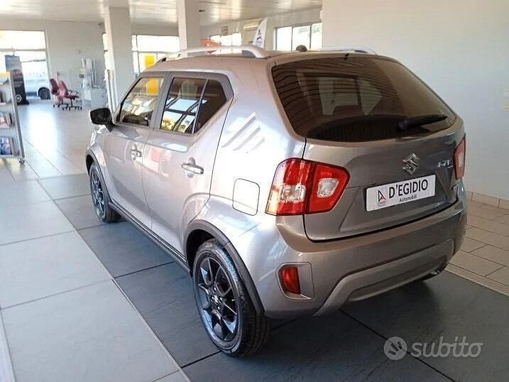 Nuova Suzuki Ignis 83 CV (61 kW) 2025 Grigio Utilitaria