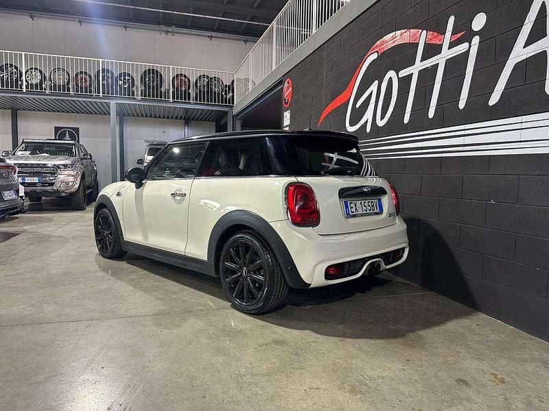 Usata Mini Cooper S 192 CV (141 kW) 2014 Beige Utilitaria