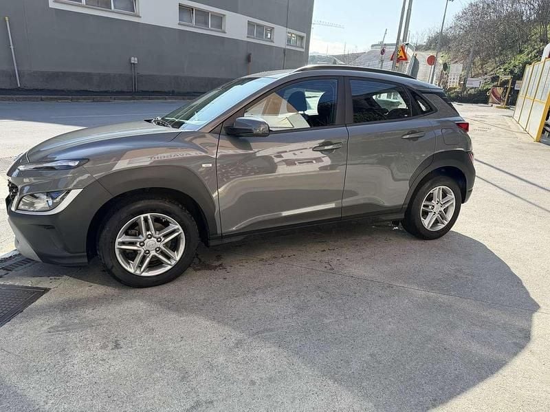 Usata Hyundai Kona 120 CV (88 kW) 2021 Grigio SUV