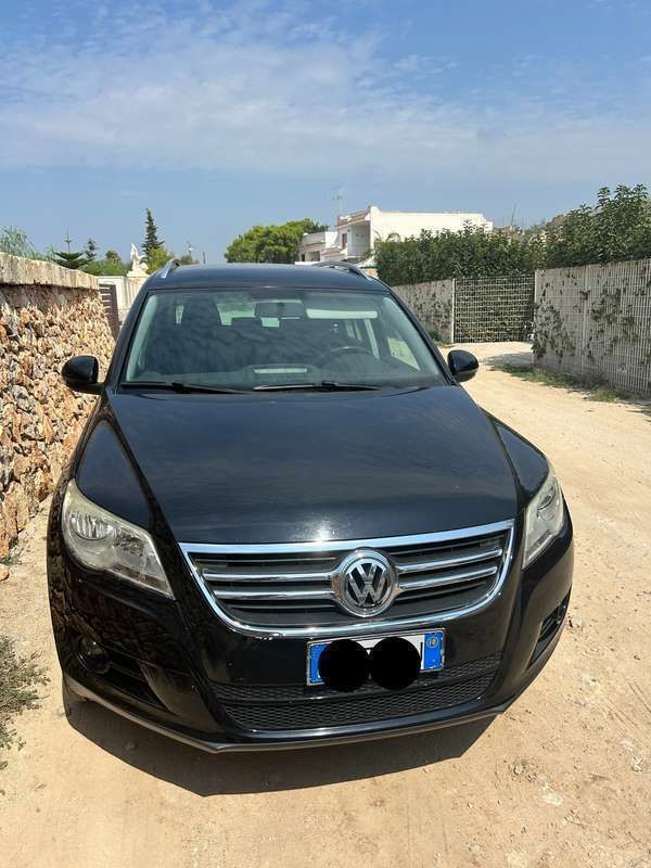 Usata VW Tiguan Sport 140 CV (102 kW) 2010 Nero SUV