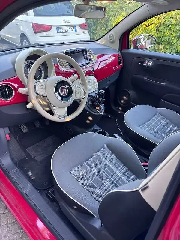 Usata Fiat 500 Lounge 69 CV (50 kW) 2017 Rosso Utilitaria
