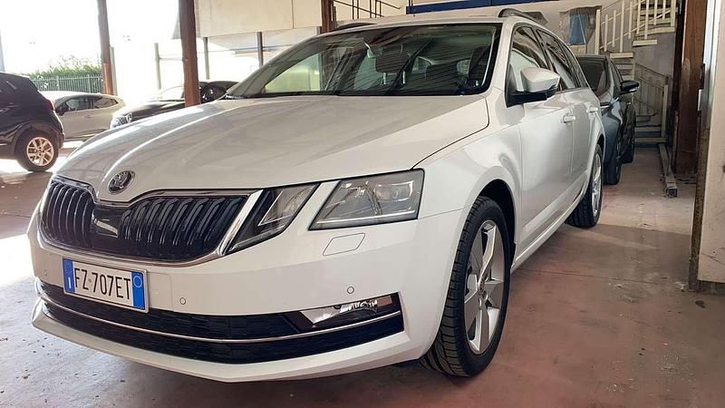 Usata Skoda Octavia G-TEC Style 131 CV (96 kW) 2020 Bianco Station wagon