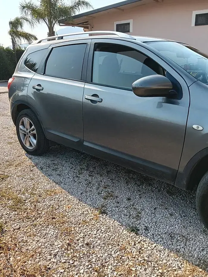 Usata Nissan Qashqai 131 CV (96 kW) 2012 Grigio SUV
