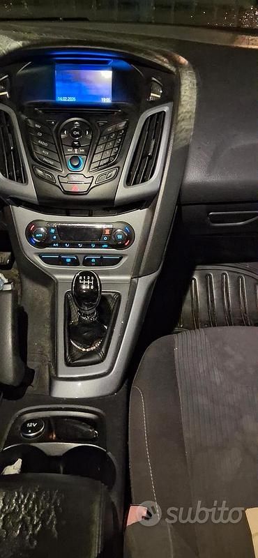 Usata Ford Focus Titanium 120 CV (88 kW) 2011 Station wagon