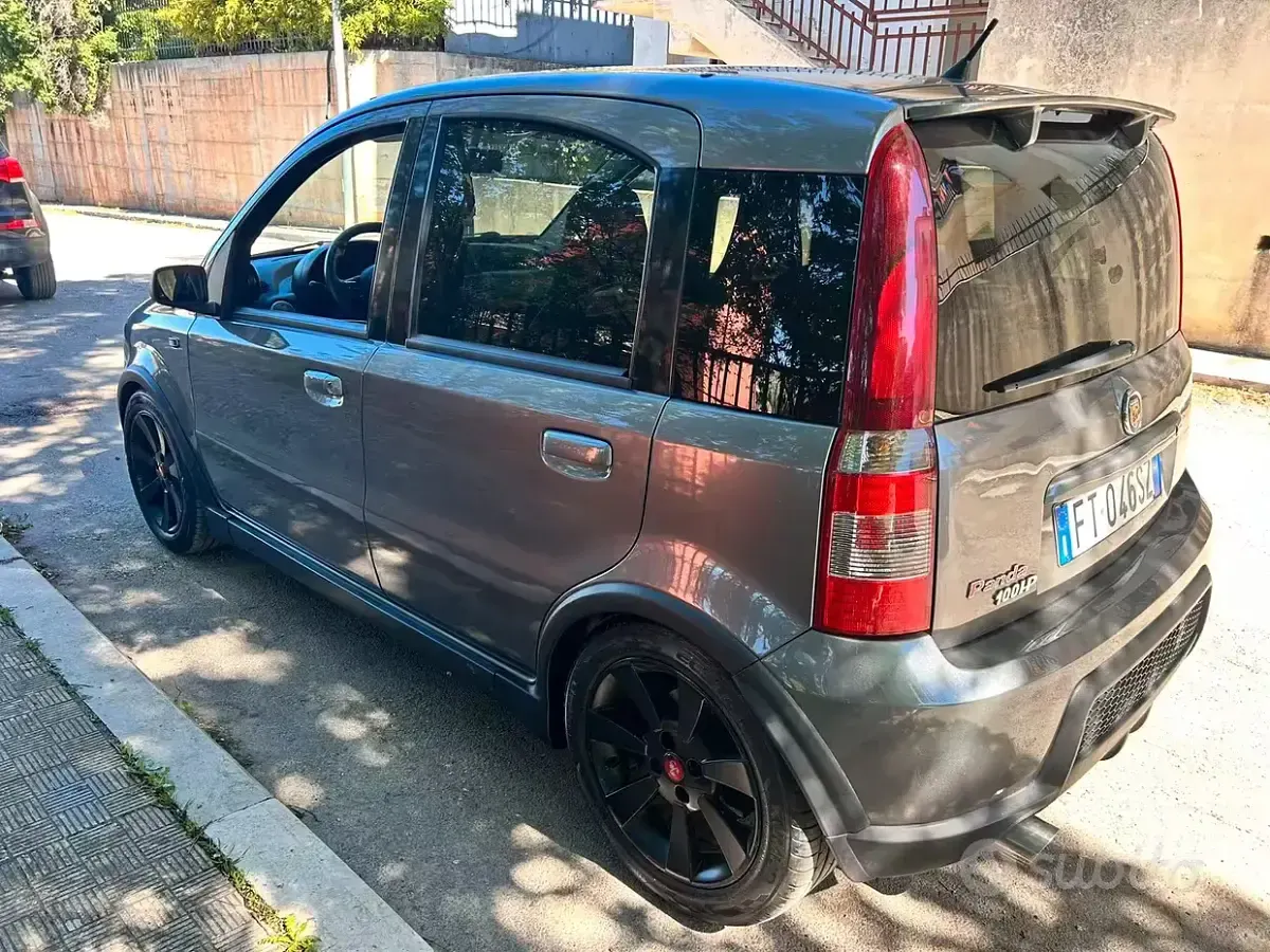 Usata Fiat Panda 101 CV (74 kW) 2006 Grigio Utilitaria