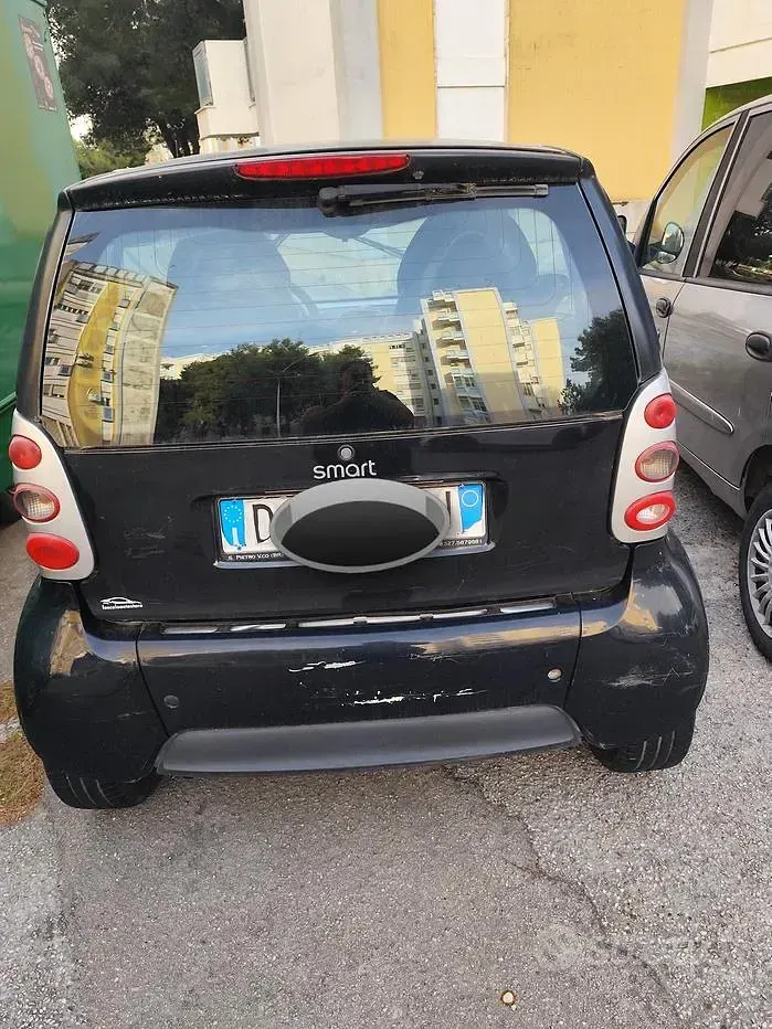 Usata Smart ForTwo Coupé 61 CV (44 kW) 2003 Nero Coupé