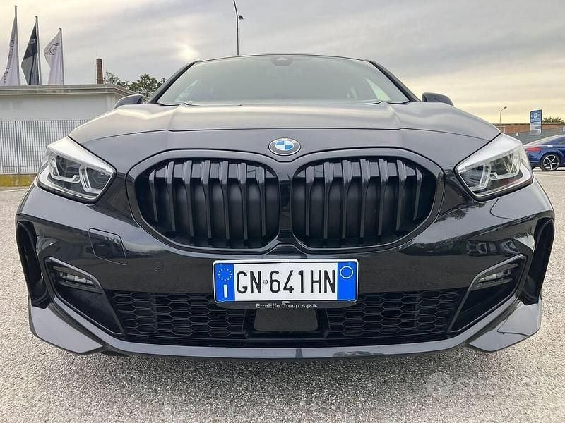Usata BMW 116 M Sport 116 CV (85 kW) 2023 Nero Utilitaria