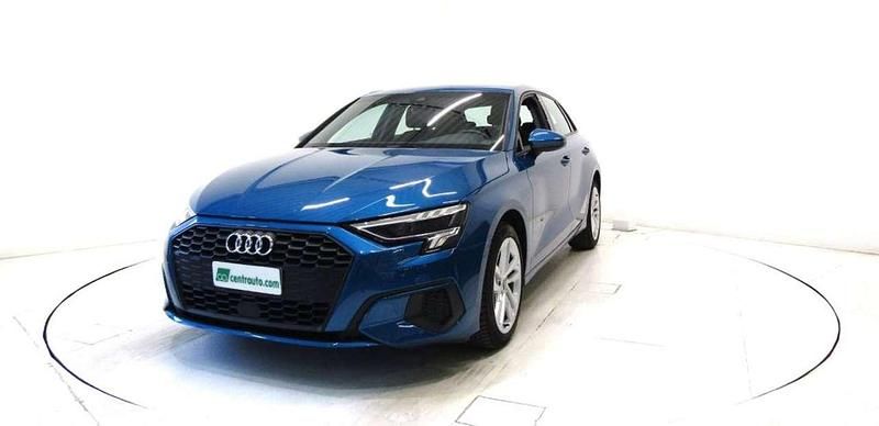 Usata Audi A3 Advanced 116 CV (85 kW) 2023 Azzurro Berlina