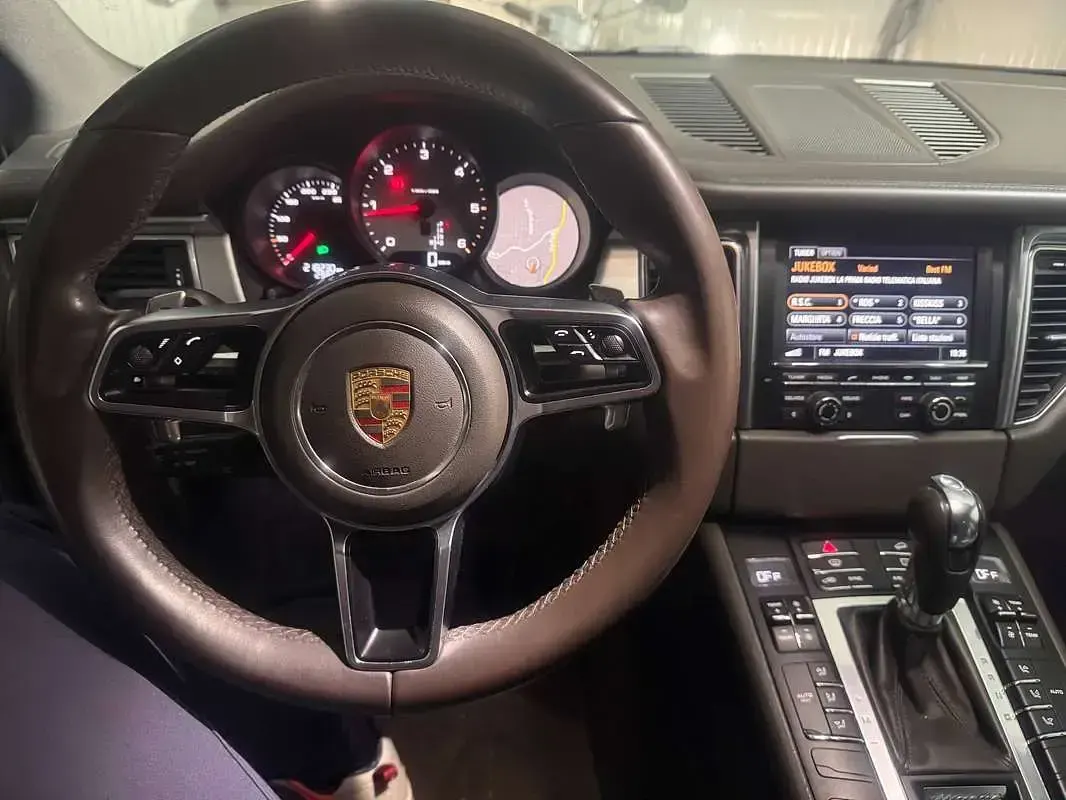 Usata Porsche Macan 250 CV (183 kW) 2014 Argento SUV