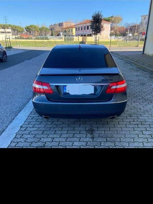 Usata Mercedes E300 Elegance 211 CV (155 kW) 2009 Berlina