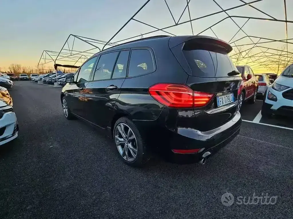 Usata BMW 216 Active Tourer Sport Line 109 CV (80 kW) 2019 Nero Monovolume