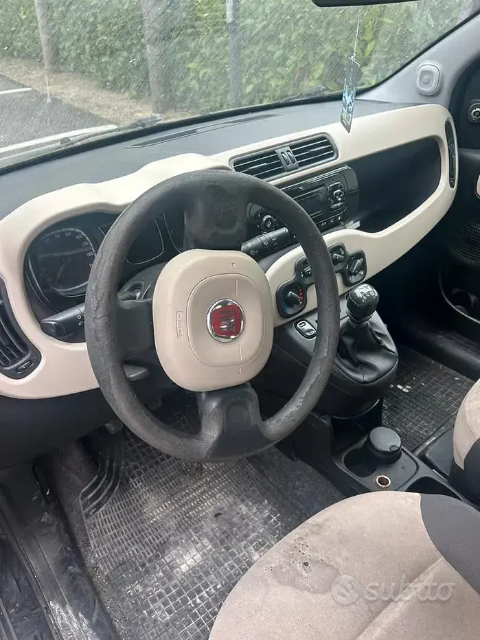 Usata Fiat Panda 85 CV (62 kW) 2015 Nero Utilitaria