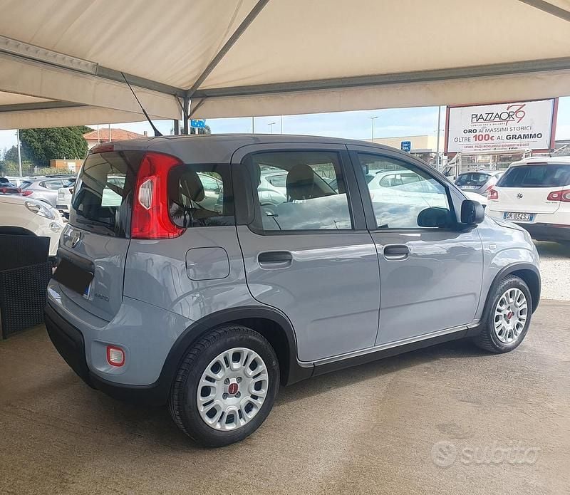 Usata Fiat Panda S 70 CV (51 kW) 2023 Grigio Berlina