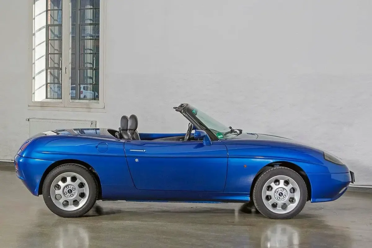 Usata Fiat Barchetta 131 CV (96 kW) 1995 Blu Cabrio