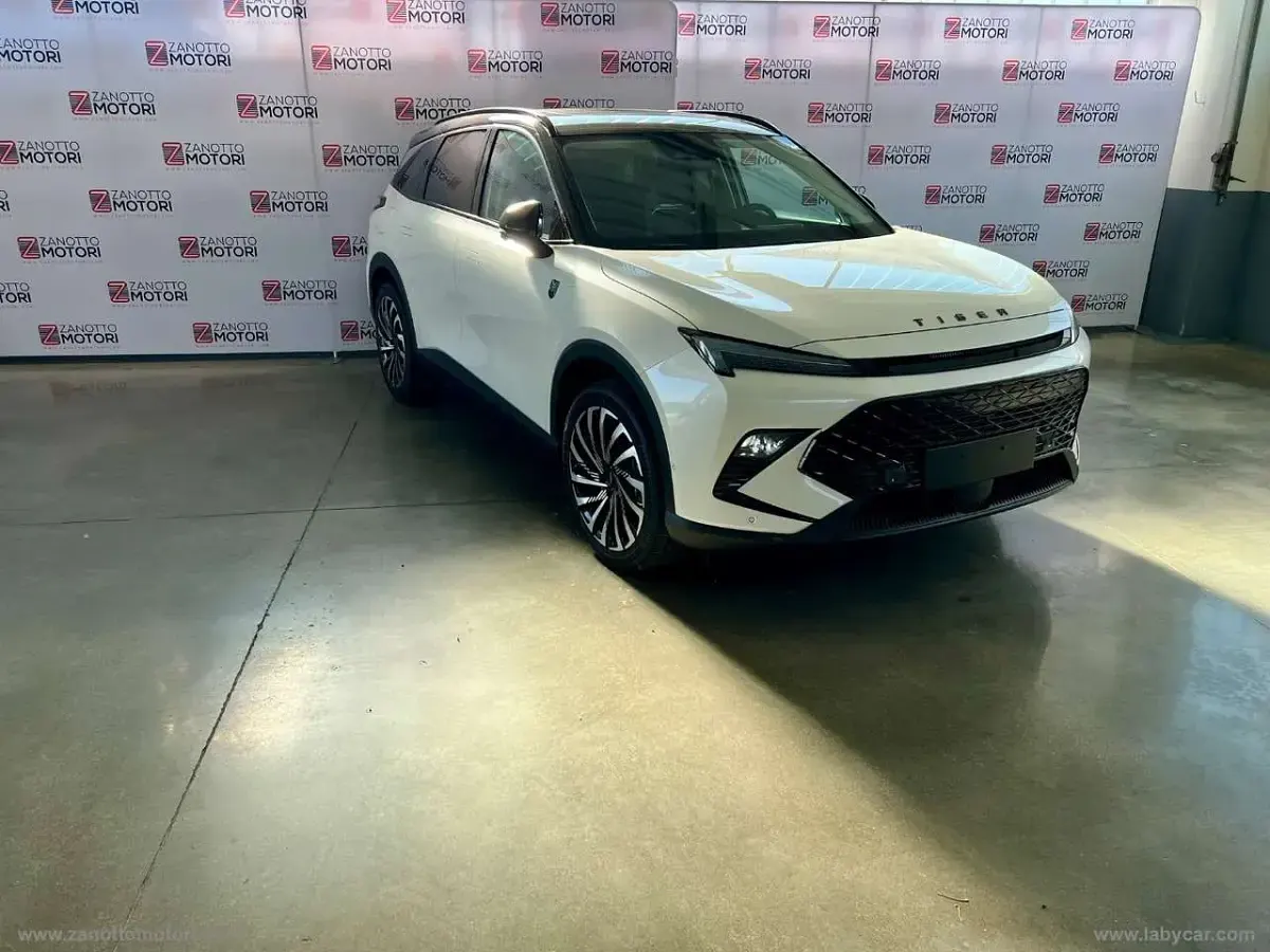 Nuova Tiger Six 177 CV (130 kW) 2026 Bianco SUV