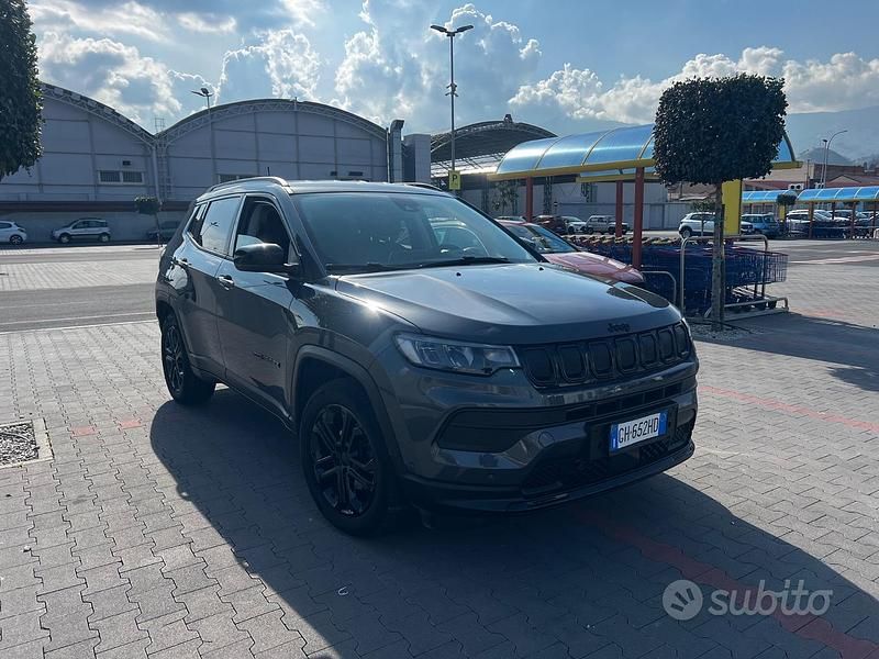 Usata Jeep Compass Night Eagle 131 CV (96 kW) 2022 Grigio SUV