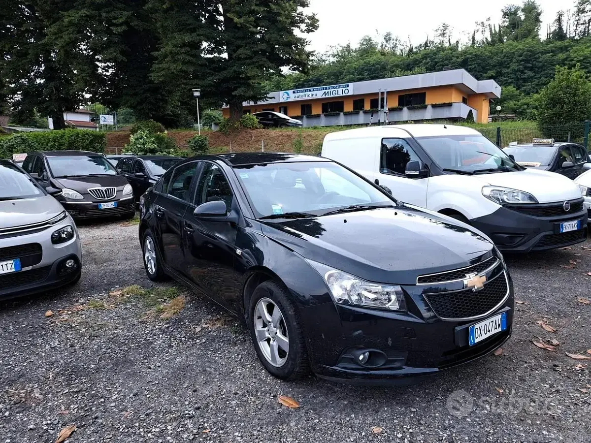 Usata Chevrolet Cruze 109 CV (80 kW) 2009 Nero Berlina