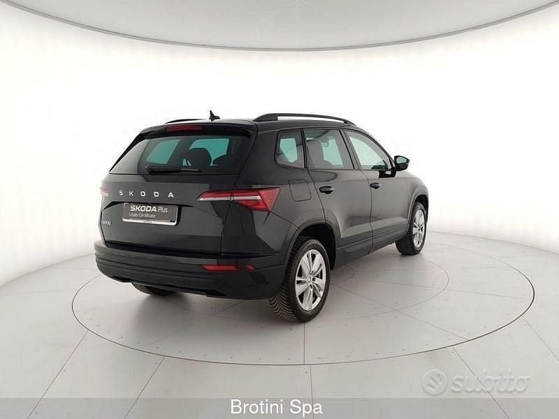 Second-hand Skoda Karoq Executive 116 CP (85 kW) 2024 Negru SUV