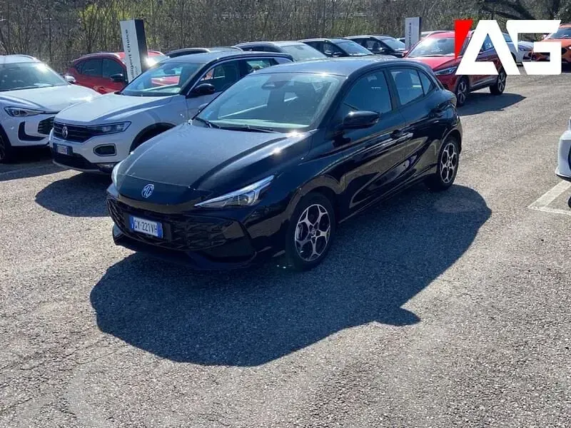 Usata MG MG3 Comfort 116 CV (85 kW) 2025 Nero Utilitaria