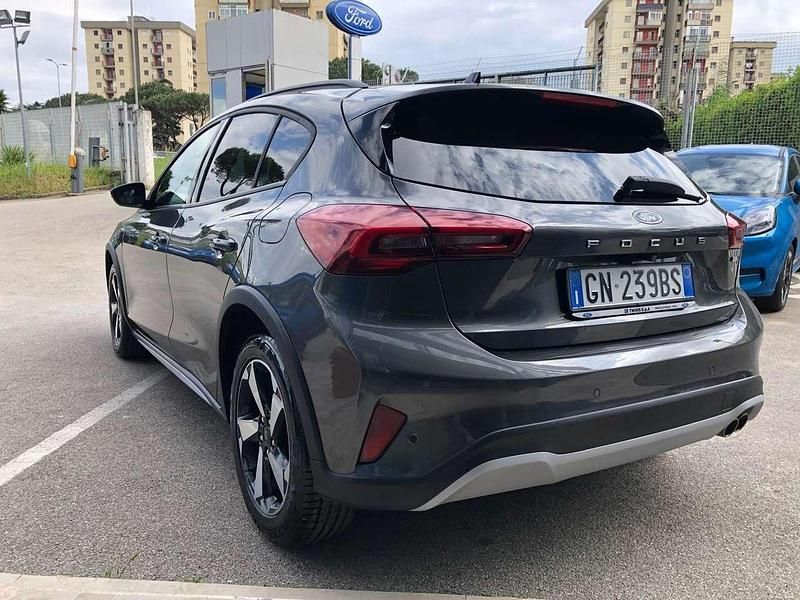 Usata Ford Focus Active 125 CV (91 kW) 2023 Magnetic grey