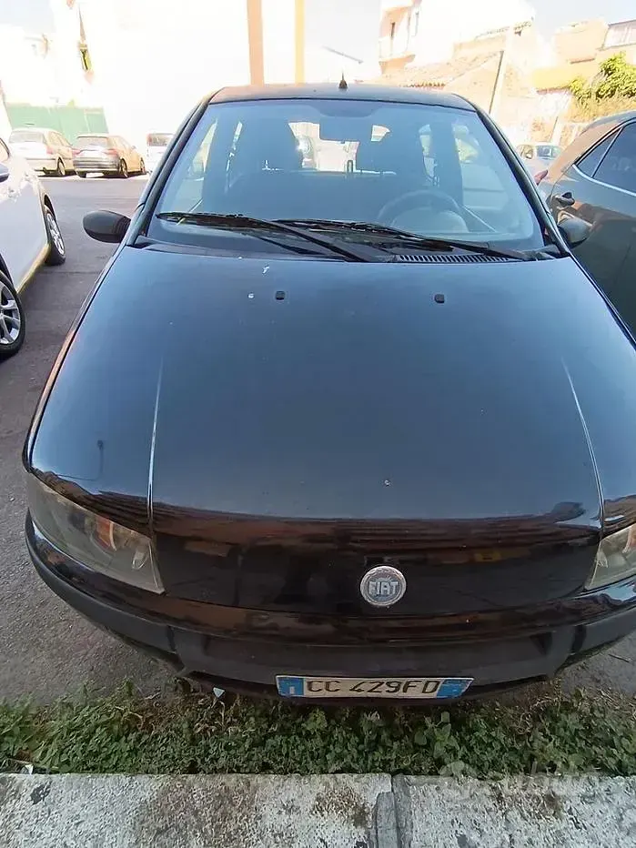 Usata Fiat Punto 60 CV (44 kW) 2002 Nero Utilitaria