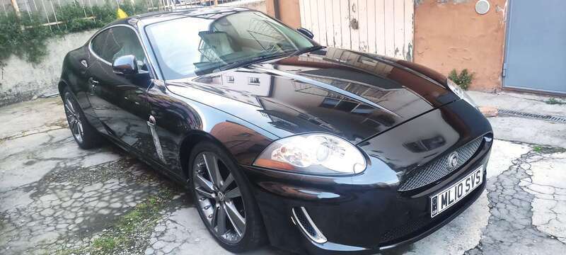 Usato 2010 Jaguar XK 5.0 Benzin 385 CV (20.000 €)