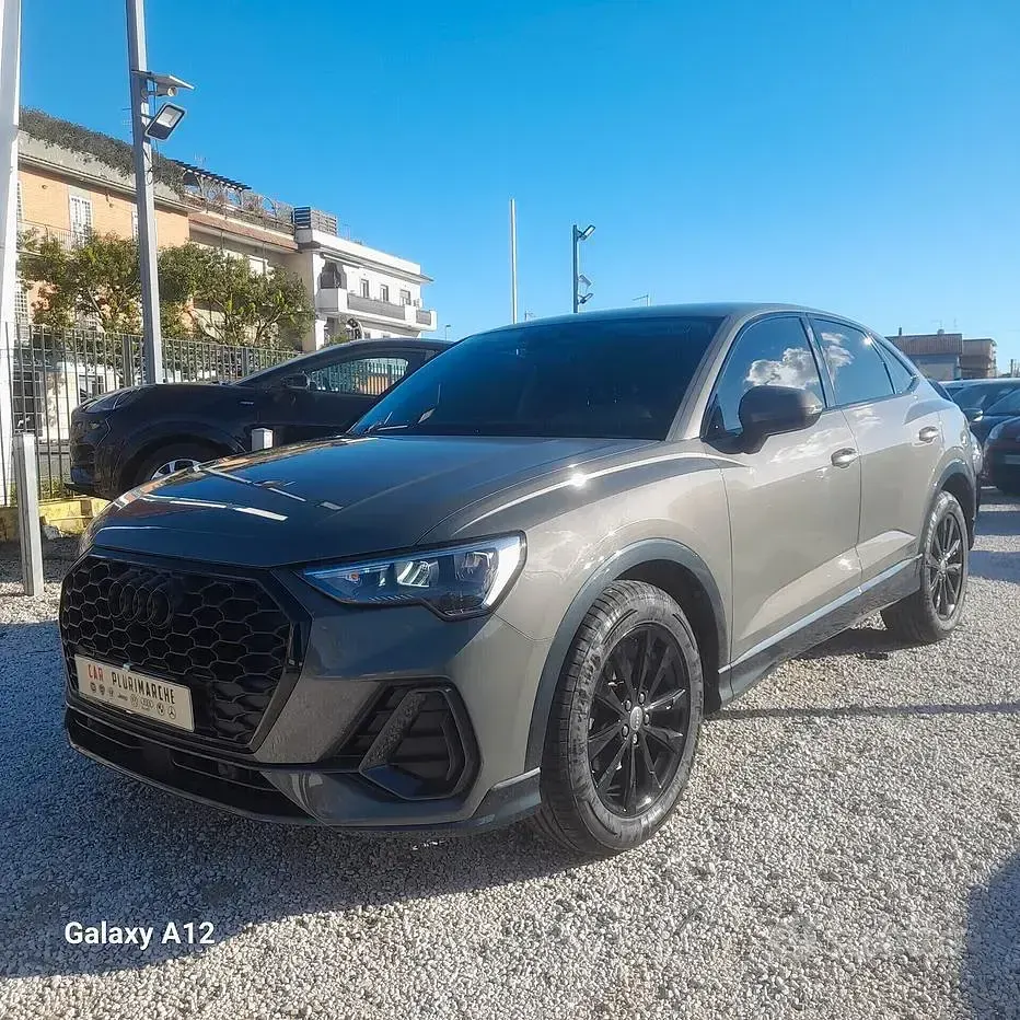 Usata Audi Q3 Business Plus 150 CV (110 kW) 2020 Grigio SUV