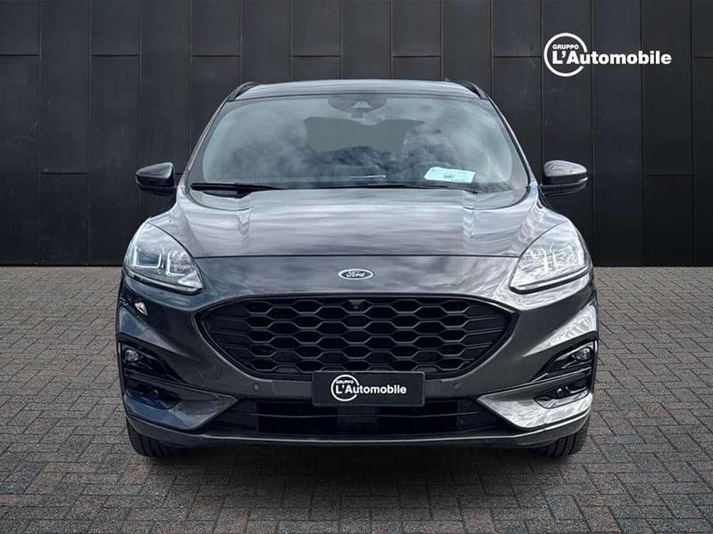 Usado Ford Kuga ST-Line 152 CV (111 kW) 2021 Gris SUV