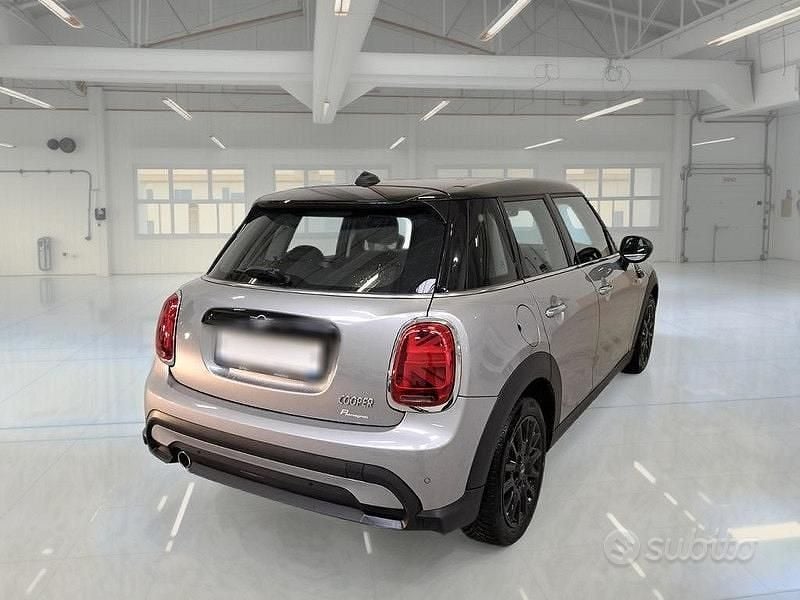 Usata Mini Cooper Classic 136 CV (100 kW) 2023 Grigio Utilitaria