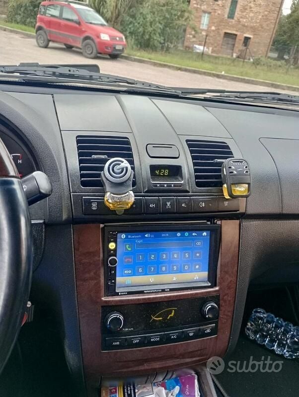 Usata Ssangyong (KGM) Rexton 165 CV (121 kW) 2006 Grigio SUV