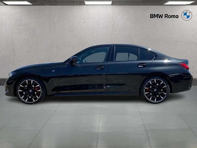 Usata BMW 320 M Sport 190 CV (139 kW) 2025 Black sapphire metallic Berlina