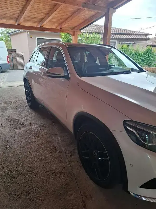 Usata Mercedes GLC220 Executive 194 CV (142 kW) 2019 Bianco SUV