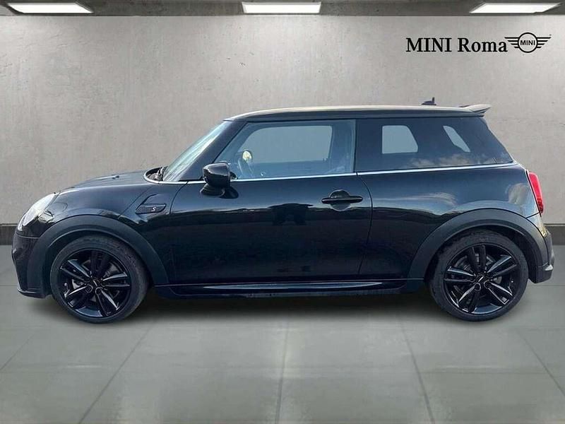 Usata Mini John Cooper Works 178 CV (130 kW) 2023 Midnight black ii Utilitaria