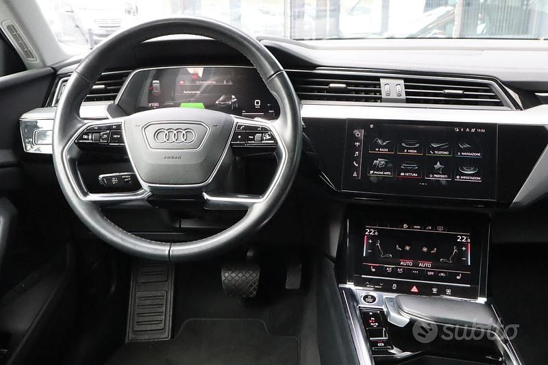 Usata Audi e-tron Sport 300 kW (408 CV) 2022 Nero SUV