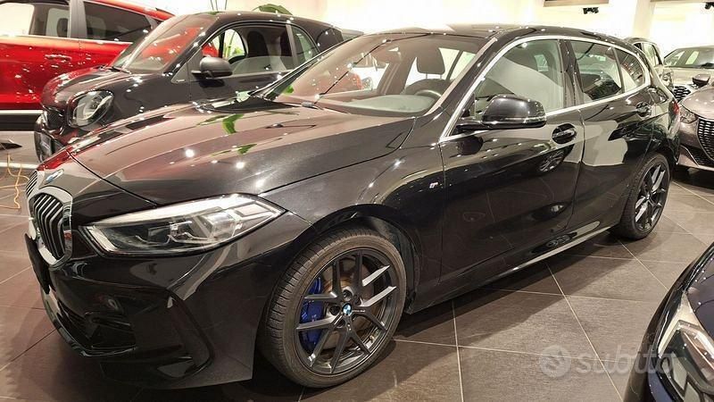 Usata BMW 118 M Sport 140 CV (102 kW) 2020 Nero Utilitaria