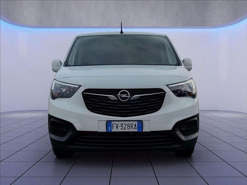 Usata Opel Combo Edition 101 CV (74 kW) 2019 Bianco pastello Monovolume