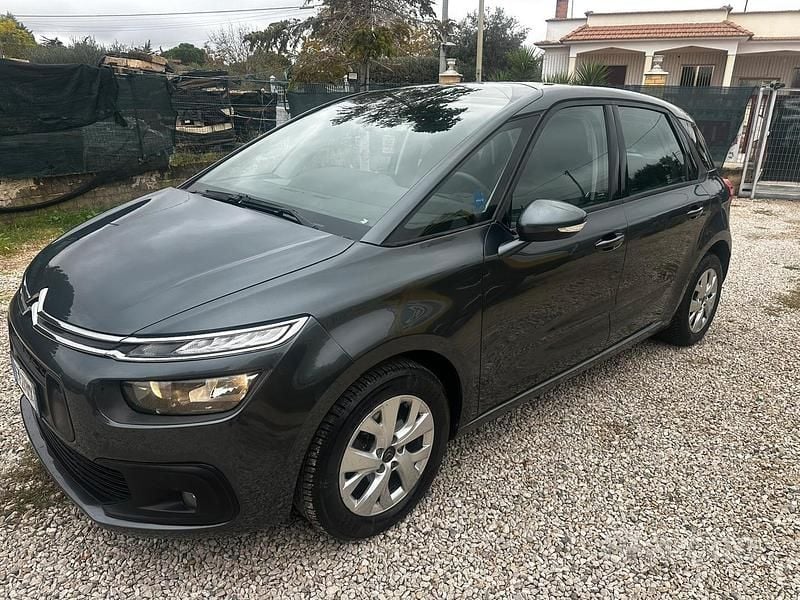 Grigio Usata 2015 Citroën C4 Picasso Monovolume | 8650 € (Super prezzo) - Immagine 1/4