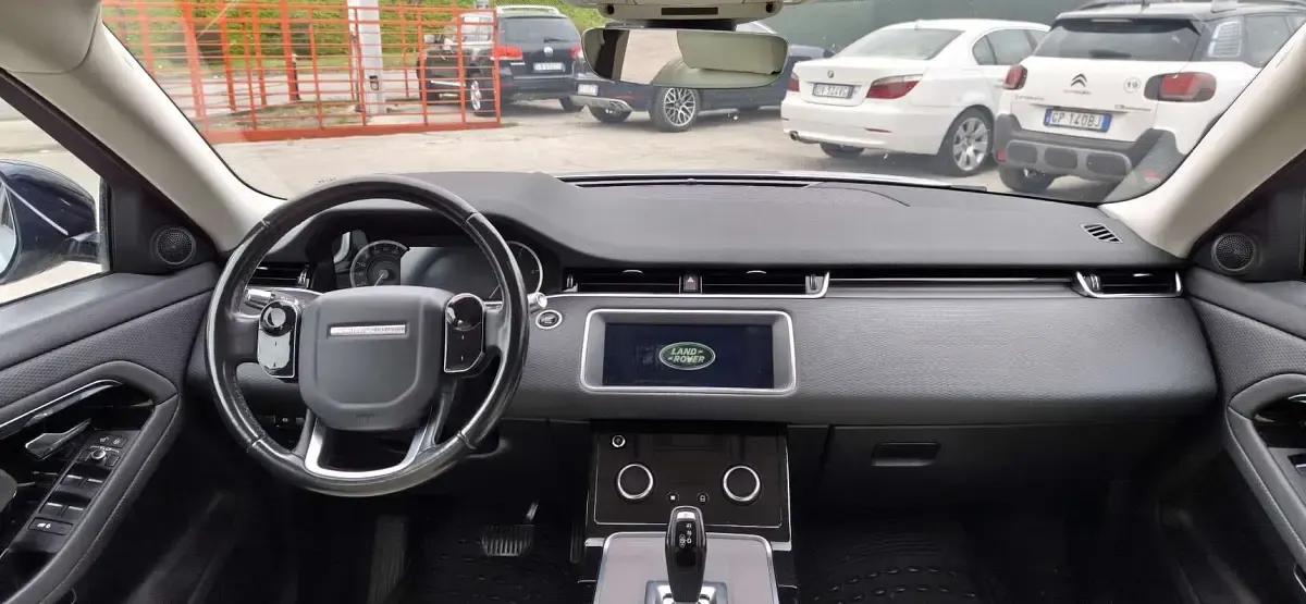 Usata Land Rover Range Rover evoque SE Dynamic 150 CV (110 kW) 2018 SUV