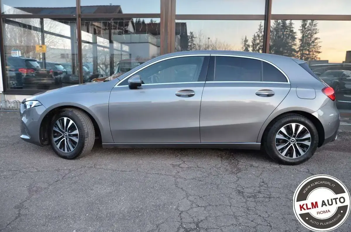 Usata Mercedes A200 163 CV (119 kW) 2019 Grigio Berlina