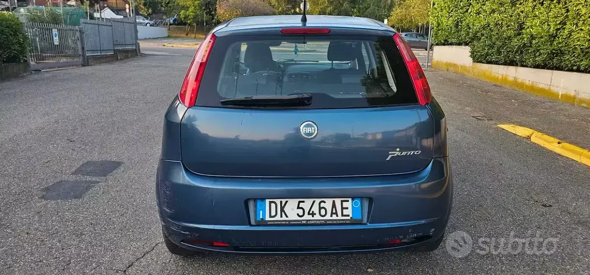 Usata Fiat Grande Punto 75 CV (55 kW) 2007 Blu Utilitaria