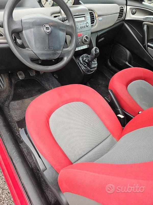Usata Lancia Ypsilon 2005 Rosso Utilitaria