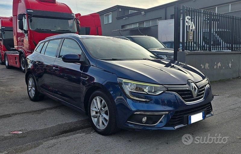 Usata Renault Mégane GrandTour Business 115 CV (84 kW) 2019 Blu Station wagon