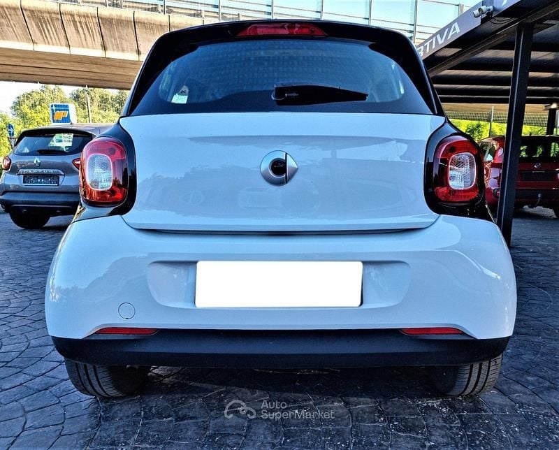 Usata Smart ForFour Superpassion 71 CV (52 kW) 2019 Bianco Utilitaria