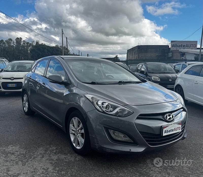 Usata Hyundai i30 Comfort 110 CV (80 kW) 2012 Berlina