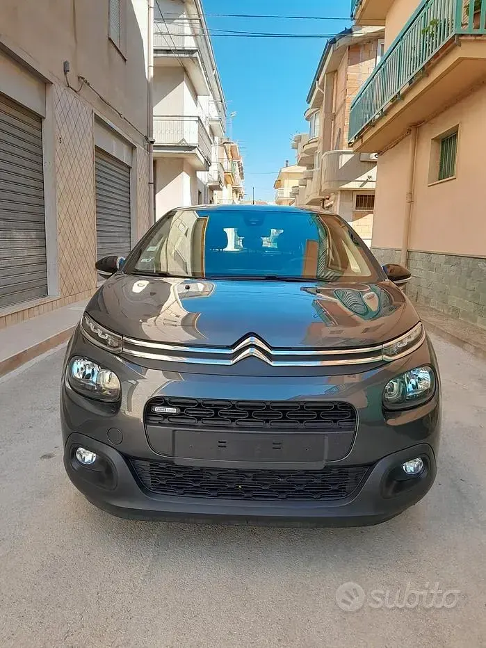 Usata Citroën C3 Feel 82 CV (60 kW) 2018 Grigio Utilitaria