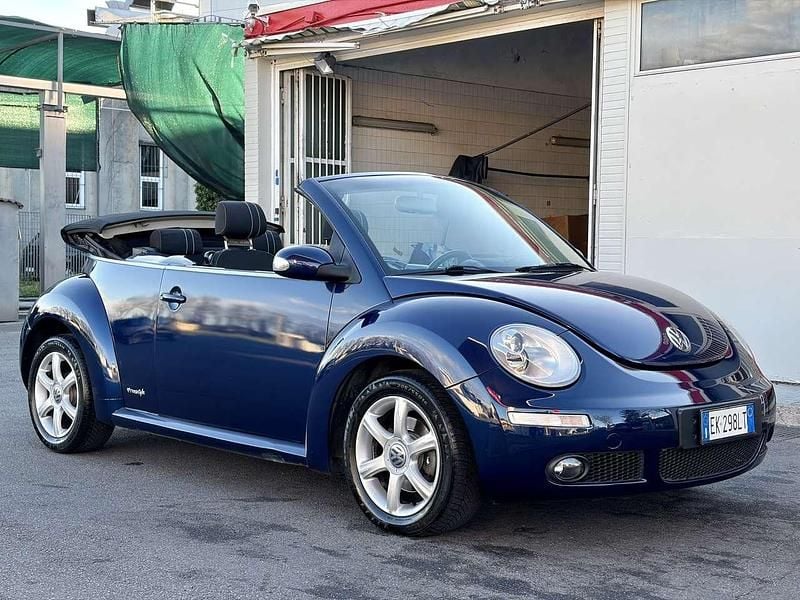 Usata VW New Beetle 105 CV (77 kW) 2010 Other Utilitaria