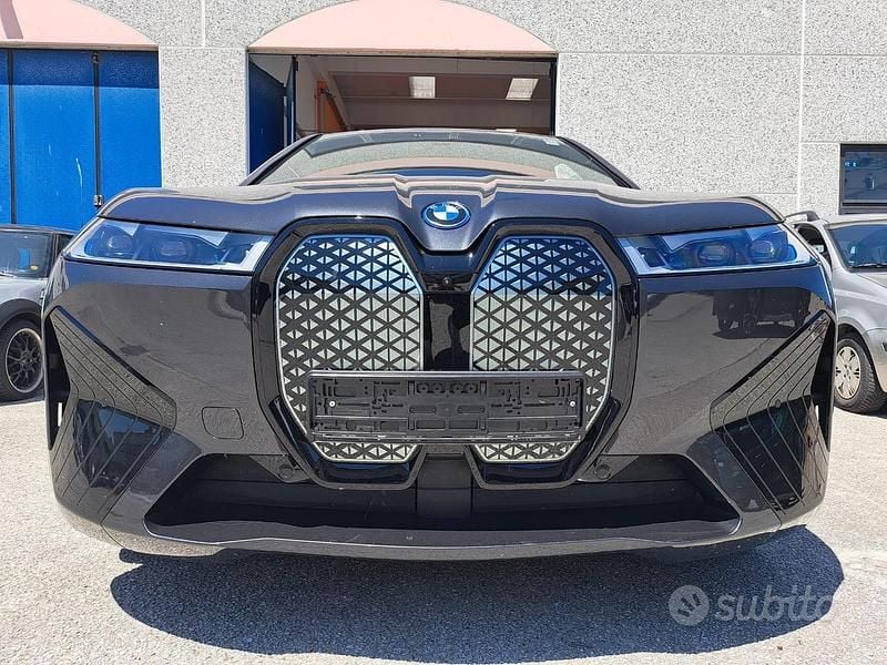 Brugt BMW iX Sport Line 484 kW (659 HK) 2022 Grå SUV