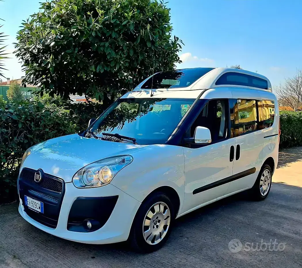 Usata Fiat Doblò 105 CV (77 kW) 2015 Monovolume